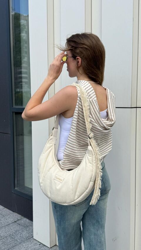 Moon bag XL milk