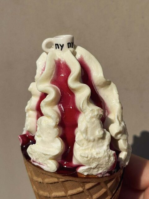 Ceramic micro pendant «Pu pu puuu» (cotton cord)