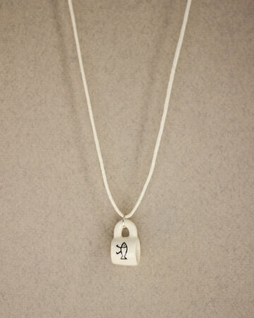 Ceramic microcap with fish (cotton cord)