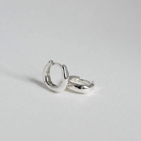 Carrie mini earrings