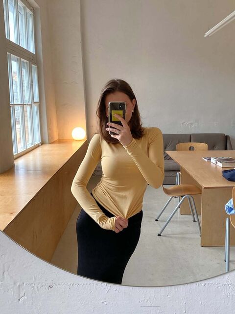 Wheat longsleeve