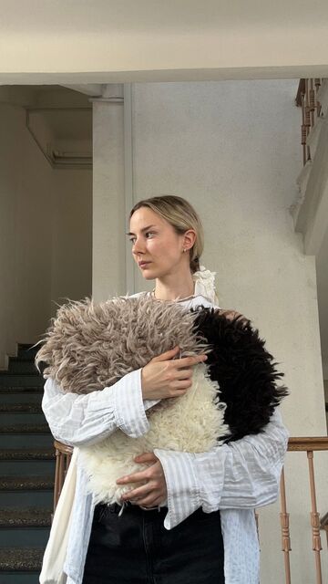 Сидунець коричневий