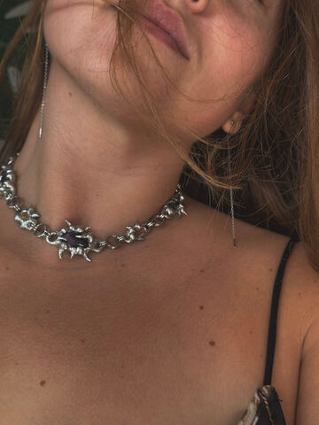 Necklace with mother-of-pearl and amethysts
