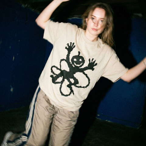 Бежева футболка Pumpkin