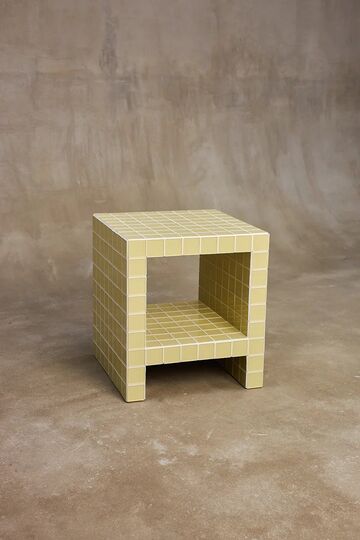 Cube Hole-Legs. Tile 5см