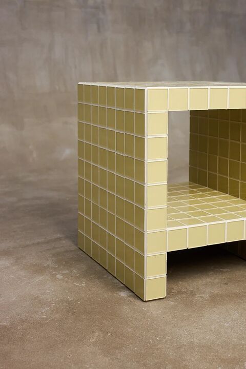 Cube Hole-Legs. Tile 5см