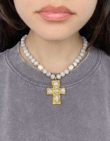 Акцентне намисто з сірого агату з масивною хрестоподібною підвіскою