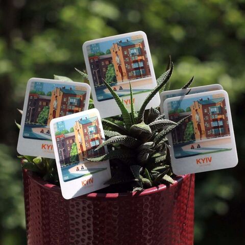 Стікер-палароїд Київ. Велотрек