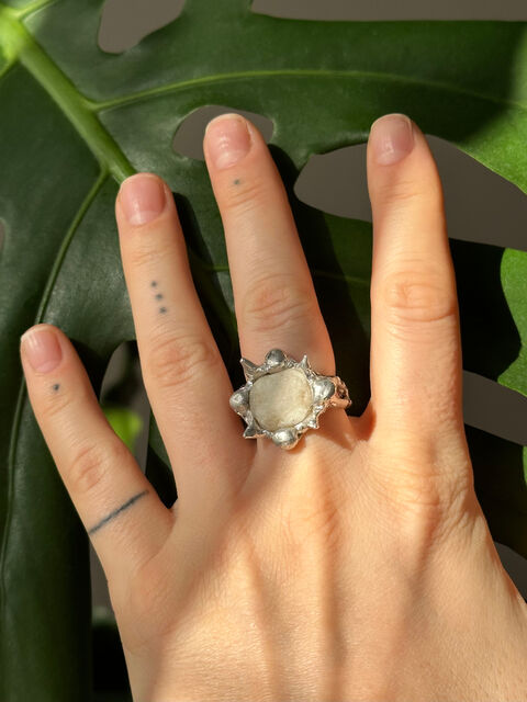 Каблучка з камінцем з океану 2