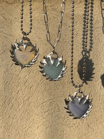 Підвіска "Колюче серце" з ангеліту