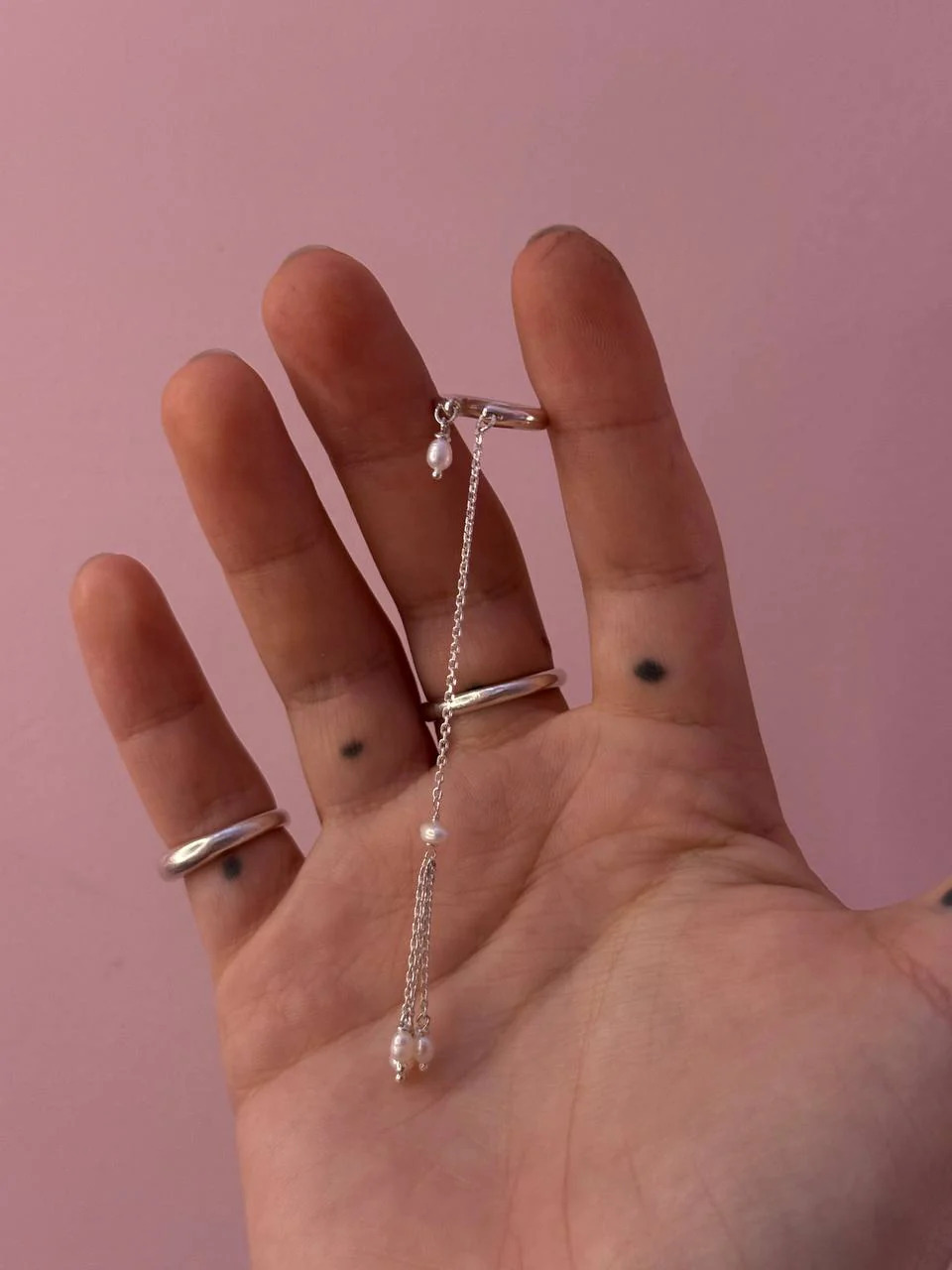 Каф з китицею та перлинами 2