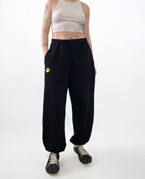 Штани чорні з вишивкою Качечка