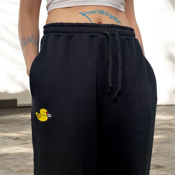 Штани чорні з вишивкою Качечка