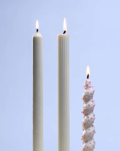 Set of candles Pink Dot Taper Candles White