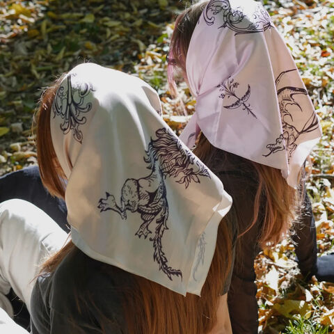 Хустка “Gothic Fauna” Beige