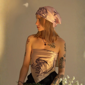 Хустка “Gothic Fauna” Pink