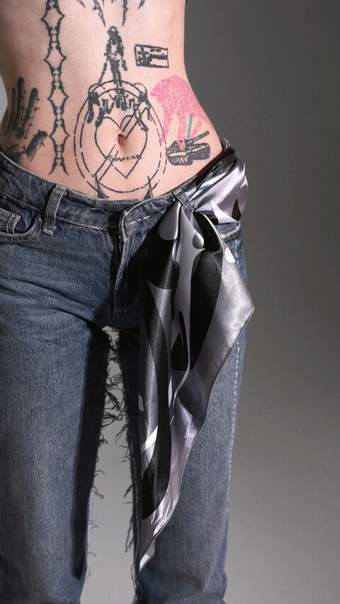 Хустка “The Dance of Life and Death” (black & white)