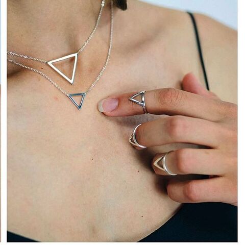 Кулон Великий Трикутник