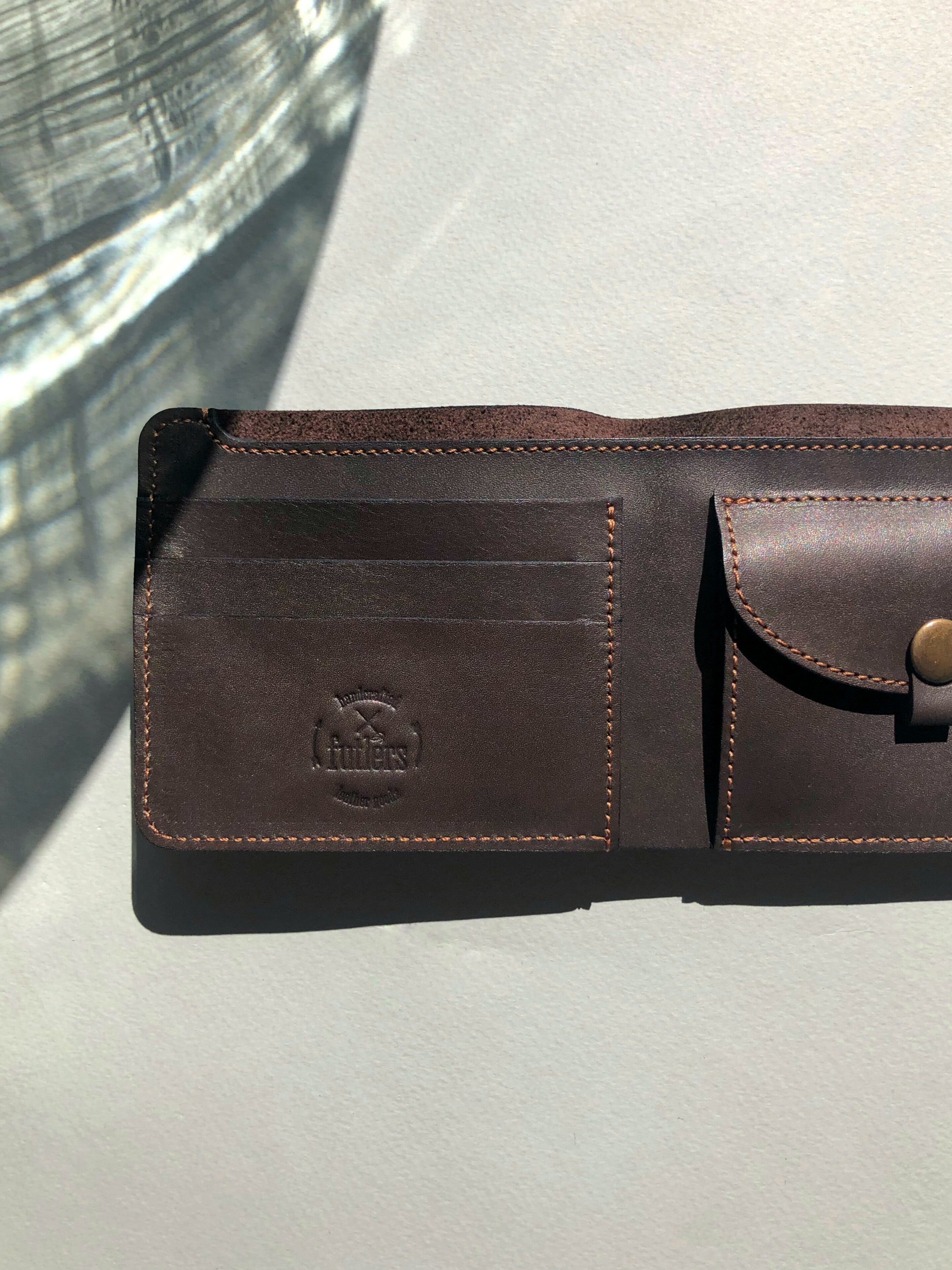Коричневий гаманець Bifold