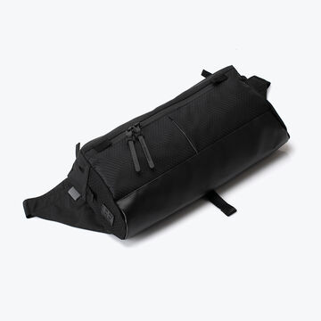 Black bag Arakawa mid size